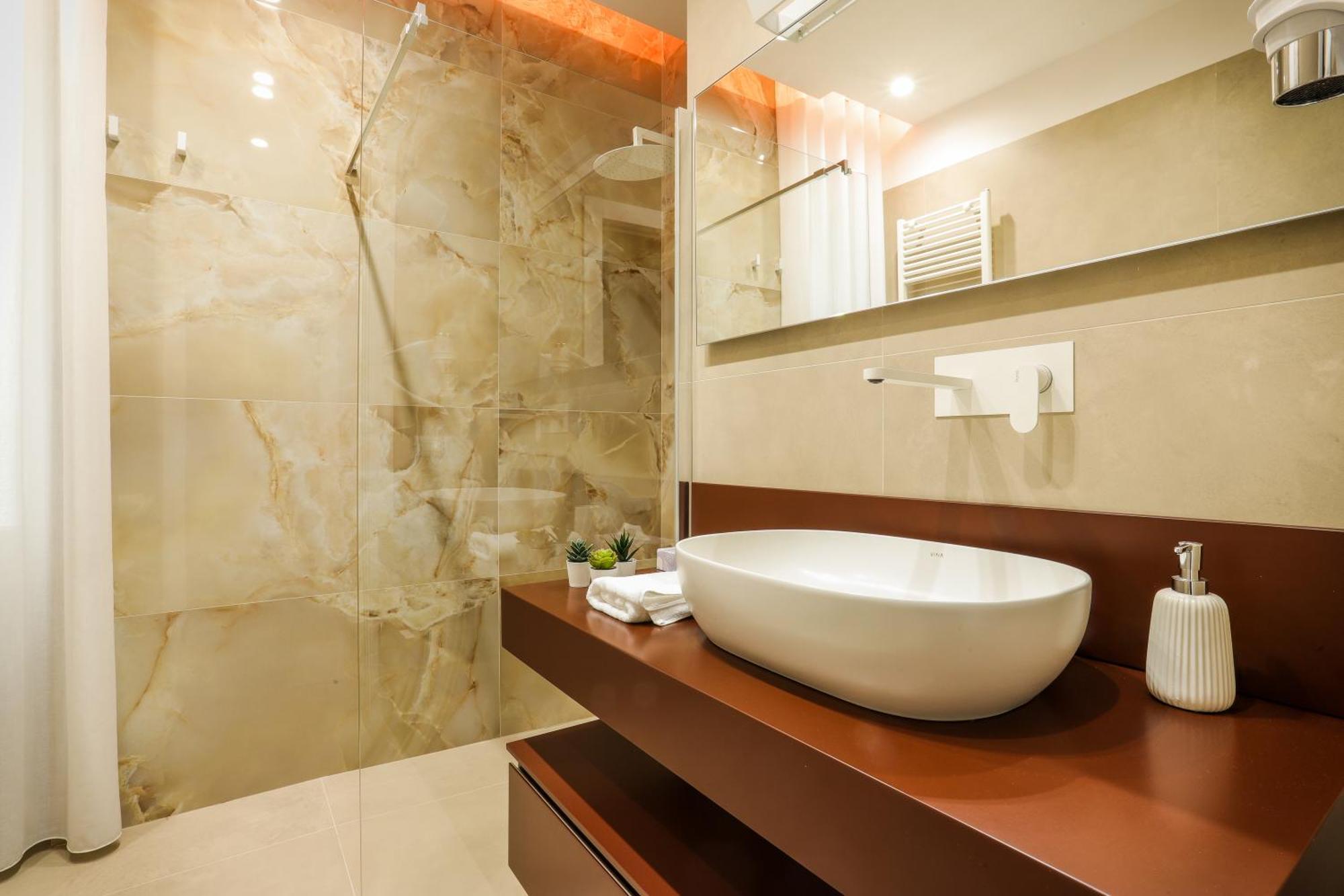 Conte Relais Suite Napoli Ngoại thất bức ảnh